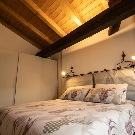 Maison Aubert In Centro Storico * Αόστα