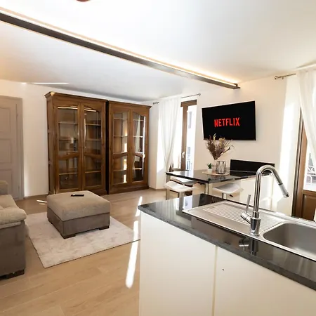 Apartment Maison Aubert In Centro Storico *
