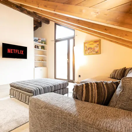 Maison Aubert In Centro Storico Apartment Aosta